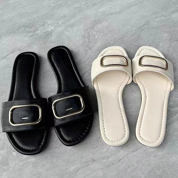  Coach comfortable soft-soled flat slippers