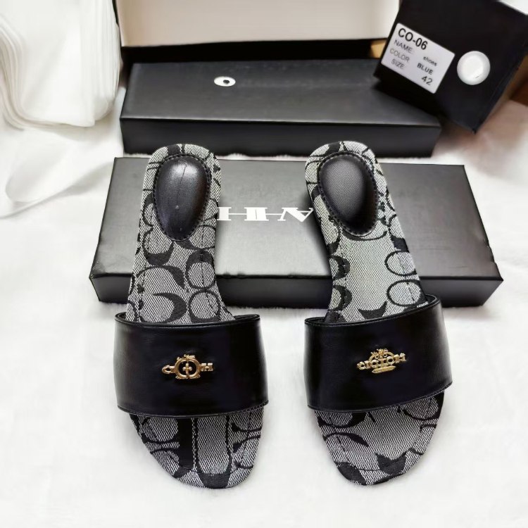  Coach comfortable soft-soled flat slippers -3