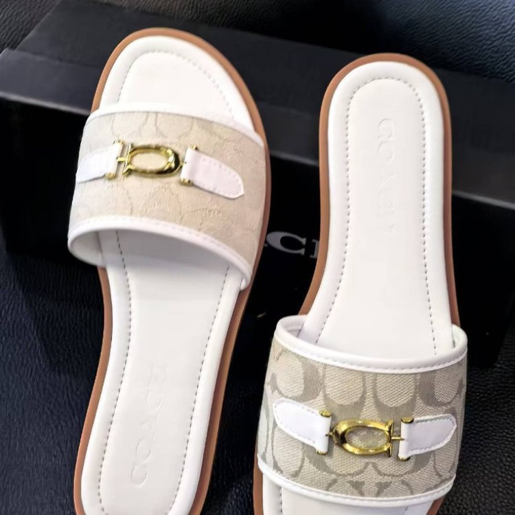 Coach classic flat slide sandals -4