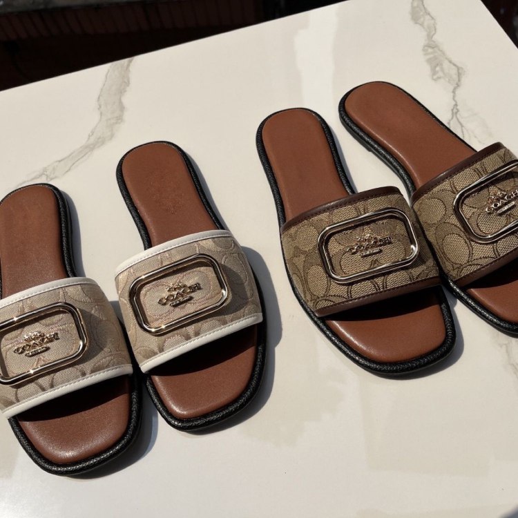 Coach new flat soft sandals -2