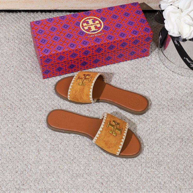 Tory Burch new flat sandals with open toe design -4
