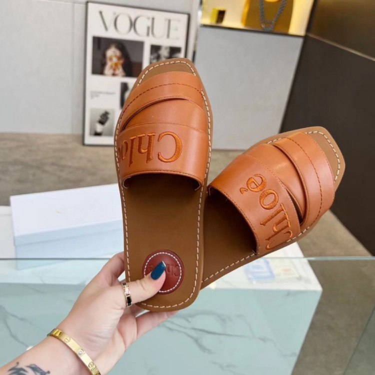 Chloe new embroidered logo flat slide sandals -3