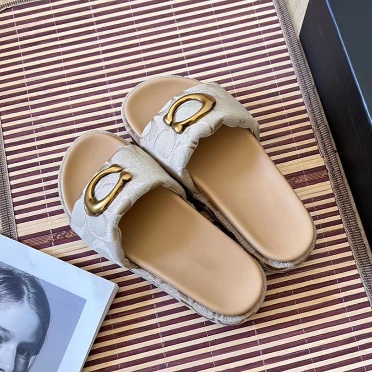  Coach platform sandals with metal buckle and canvas upper -3