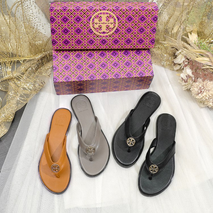  Tory Burch's new vintage-style flip-flops -3