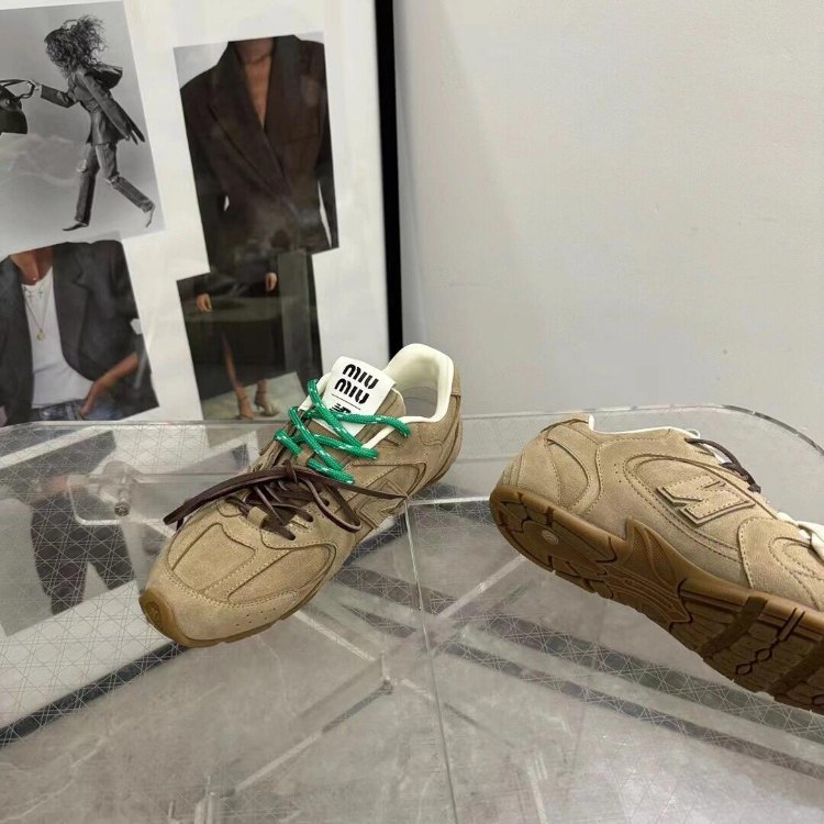 New Balance x Miu Miu NB 530 low-top sneakers -4