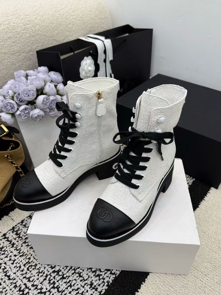 Chanel platform color-block lace-up ankle boots -3