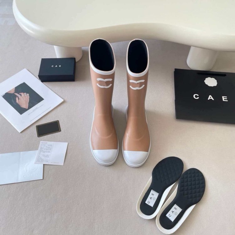 Chanel stylish and versatile non-slip mid-calf rain boots -3