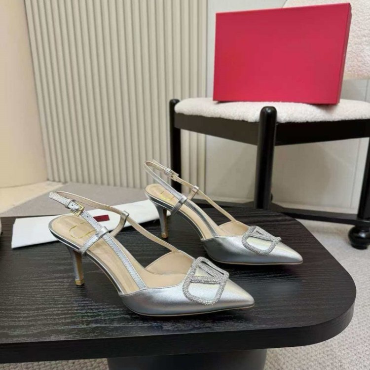  Valentino new pointed-toe stiletto heels -3