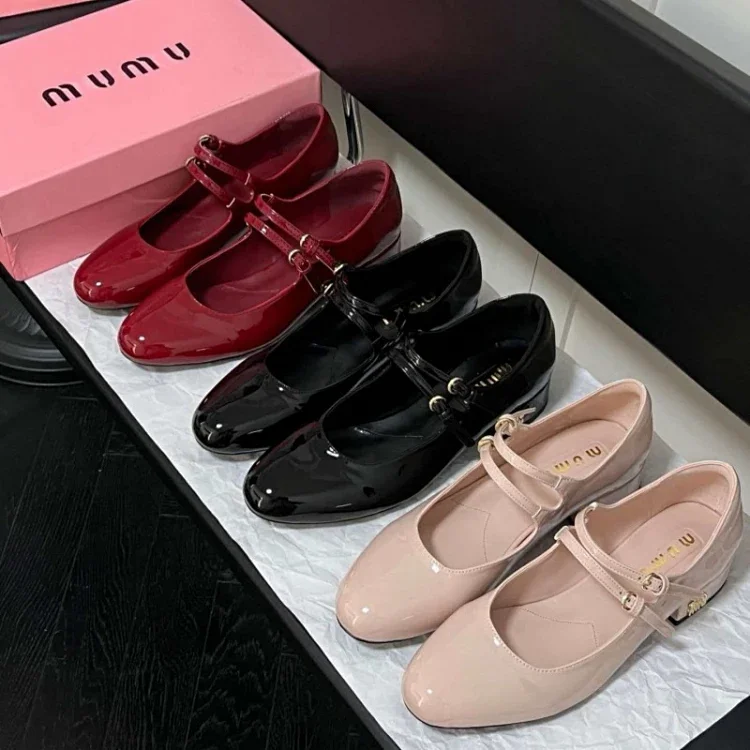  Miu Miu new double-strap roun