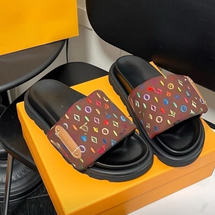 Louis Vuitton LV new floral print fabric slide sandals -4