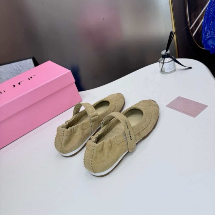 Miu Miu new velcro elastic flat ballet shoes -3