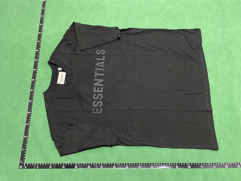  Essential T-shirts  -3