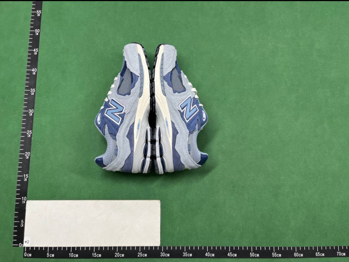 New Balance 2002R -3