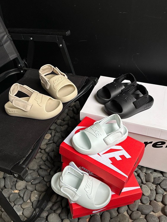 Nike kids' open-toe Velcro convertible sandals -2