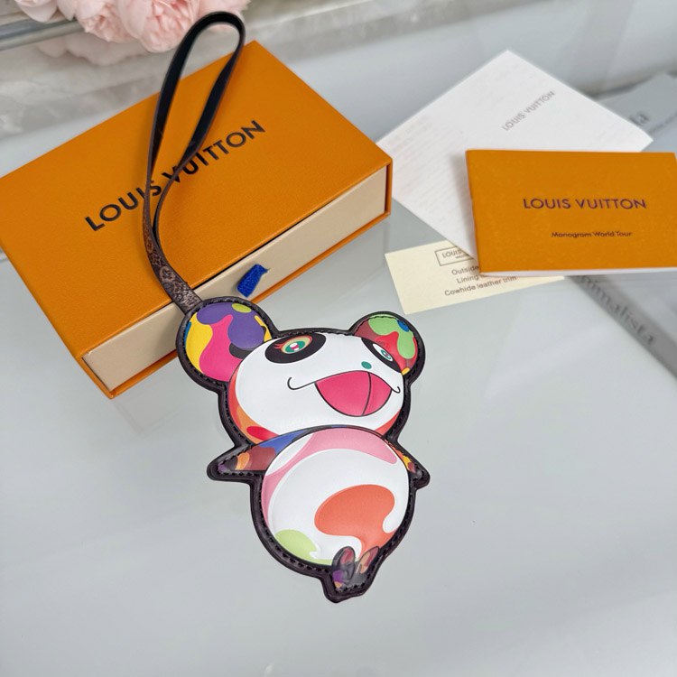 Louis Vuitton LV bear leather rope bag hanger -4