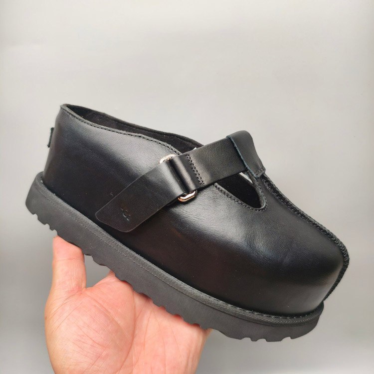 UGG Fashion EVA Anti-Abrasion and Anti-Slip Closed-Toe Slippers -3