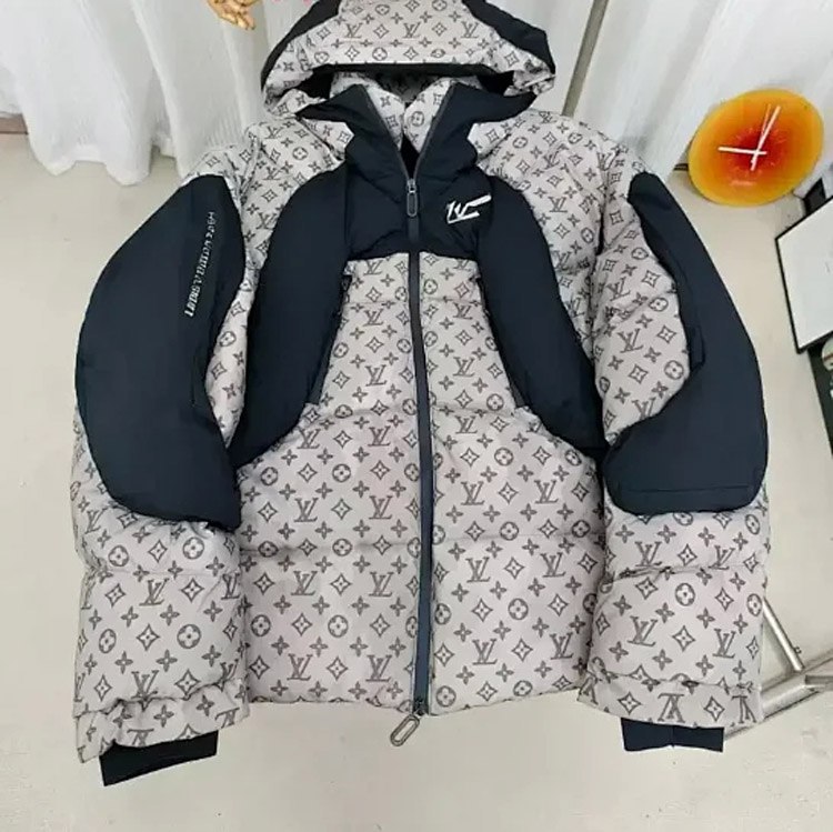 LOUIS VUITTON LV FW21 patchwork warm fluffy hooded down jacket winter -2