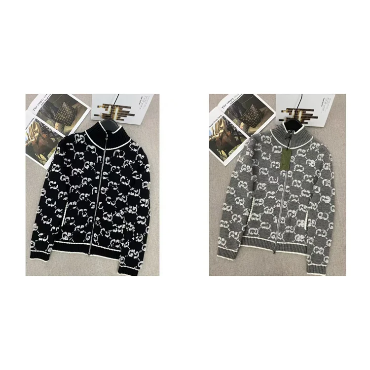 Gucci lettering full zipper st