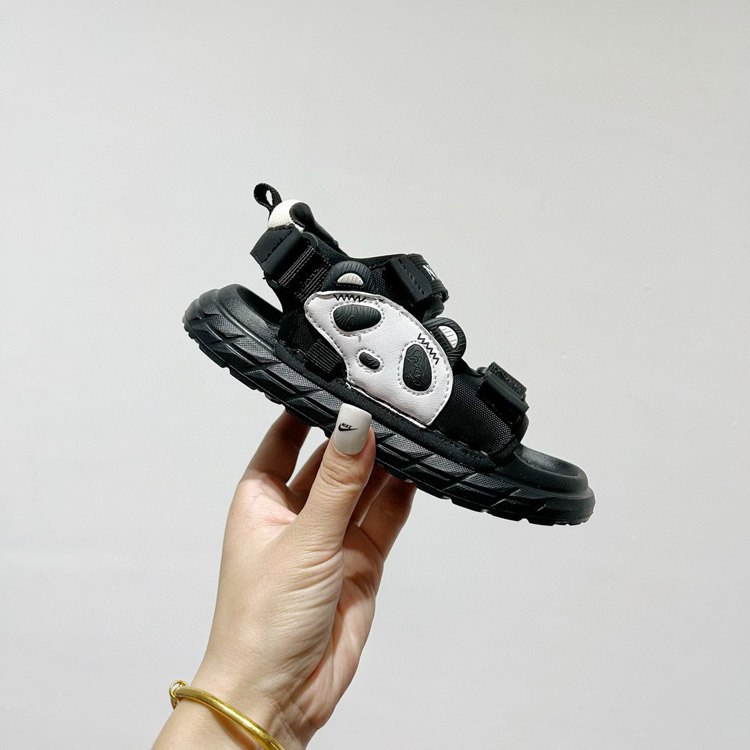 Nike Red Panda Soft-Sole Children's Beach Sandals -4