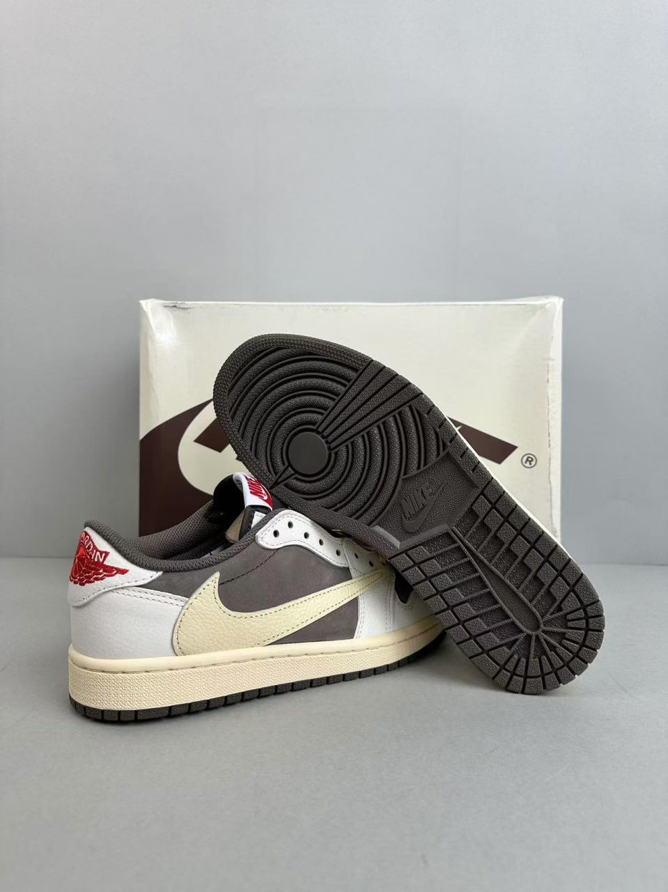 Jordan 1 Low x Travis Scott A999 -4