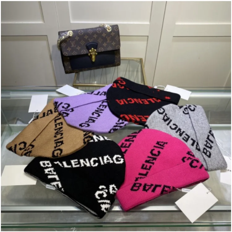 Balenciaga knit hat