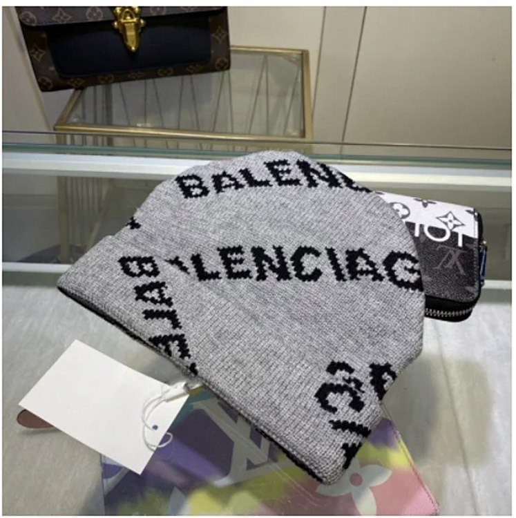 Balenciaga knit hat -2